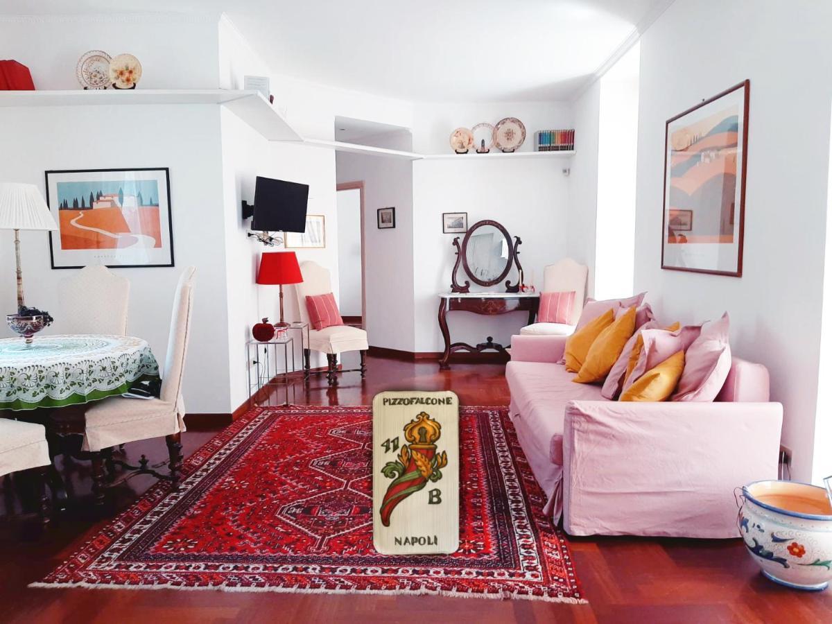 Pizzofalcone 41b Apartment *